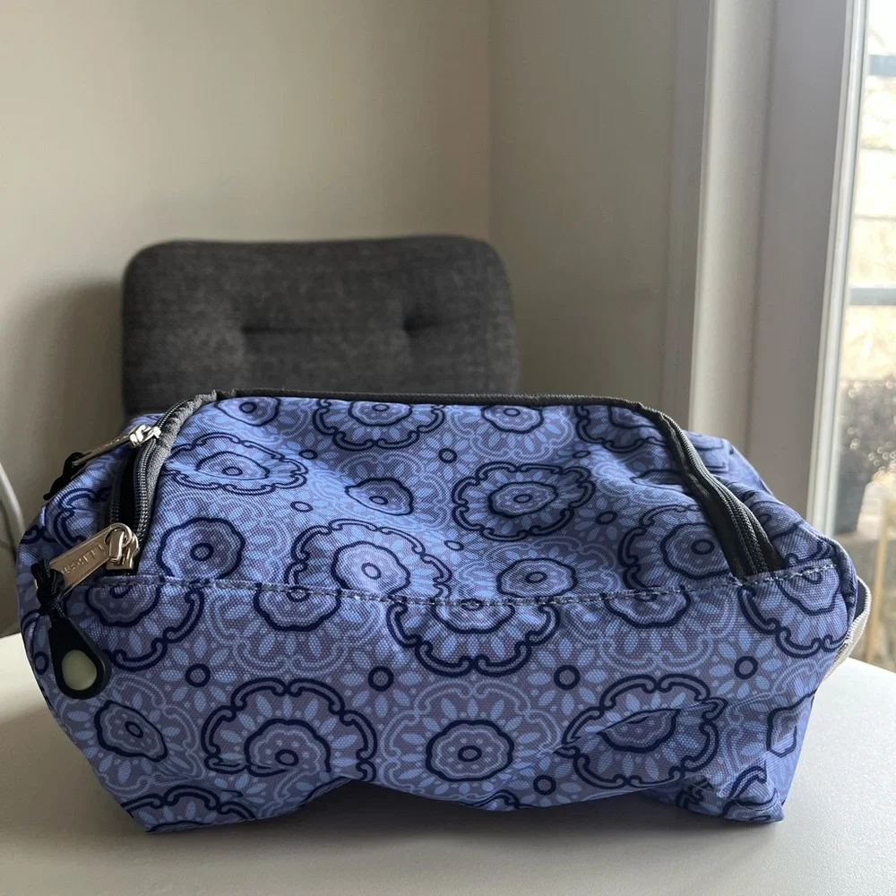 L.L.Bean Lavender and Navy Floral Travel Pouch